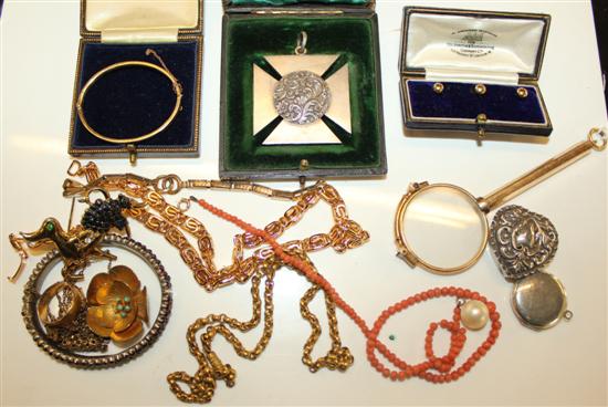 Group of sundry jewellery